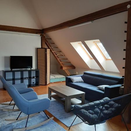 Triglav Apartment House Kranj Buitenkant foto