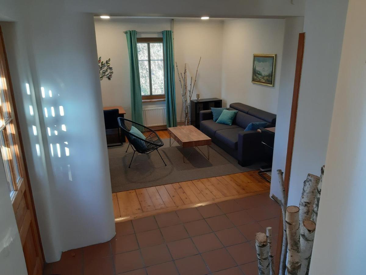 Triglav Apartment House Kranj Buitenkant foto
