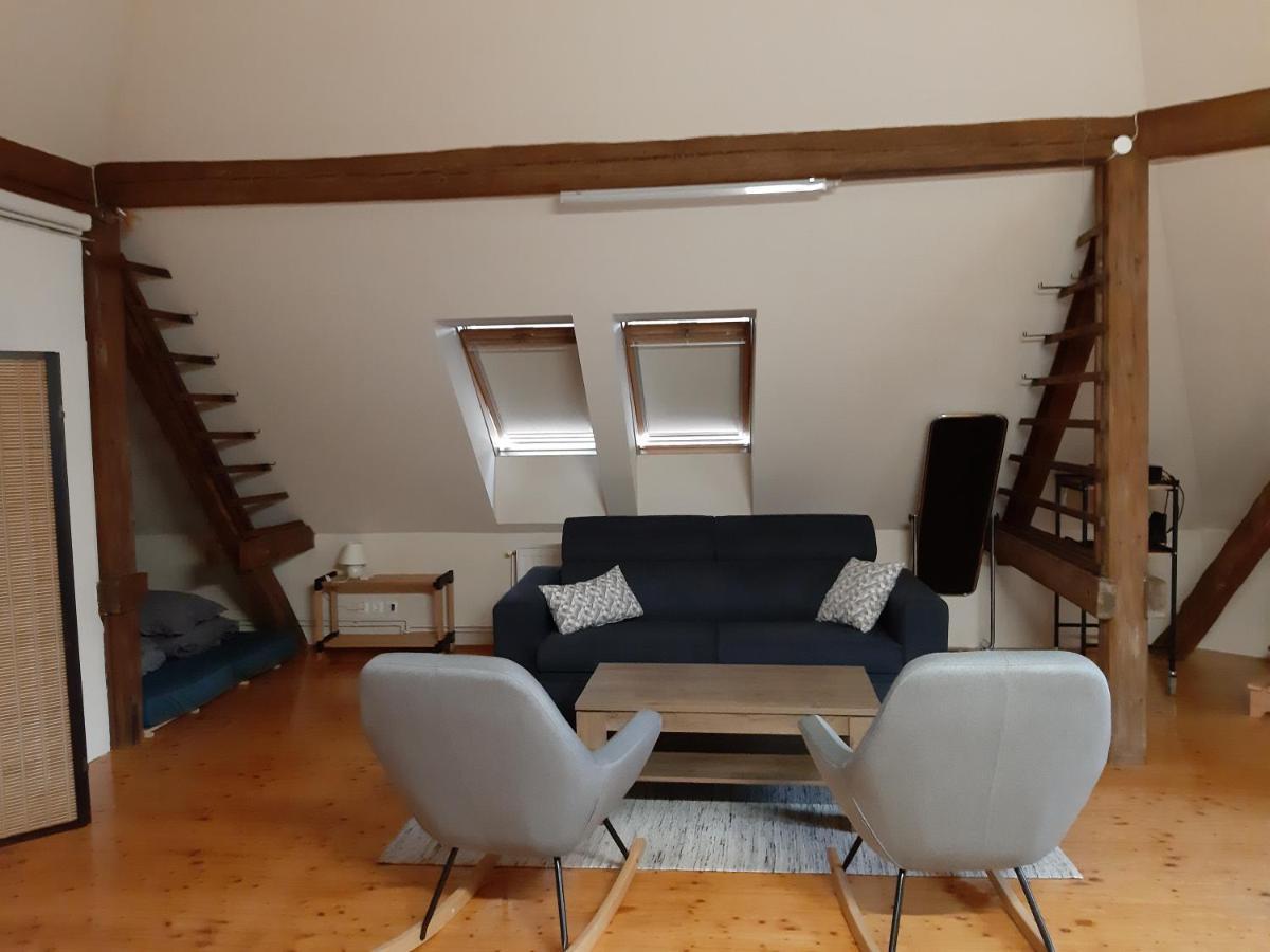 Triglav Apartment House Kranj Buitenkant foto